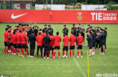 九五至尊游戏平台下载：李铁希望热身赛过招中超球队时，主力不放水